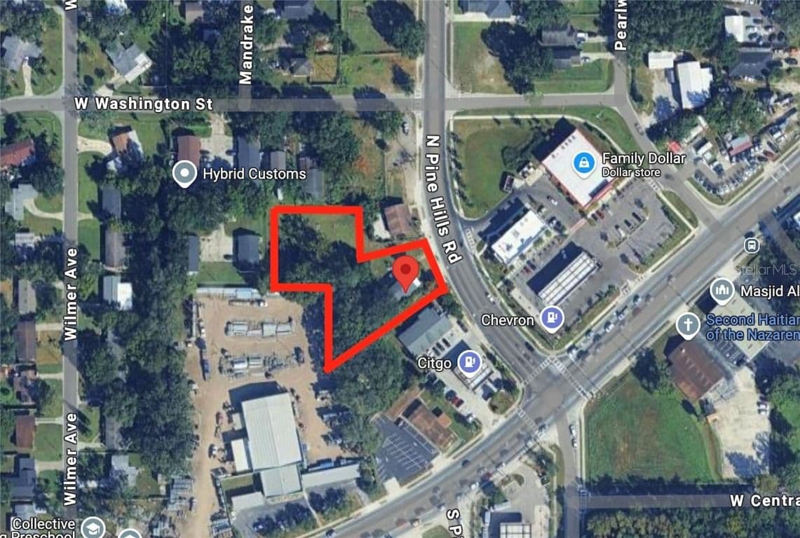 32 PINE HILLS