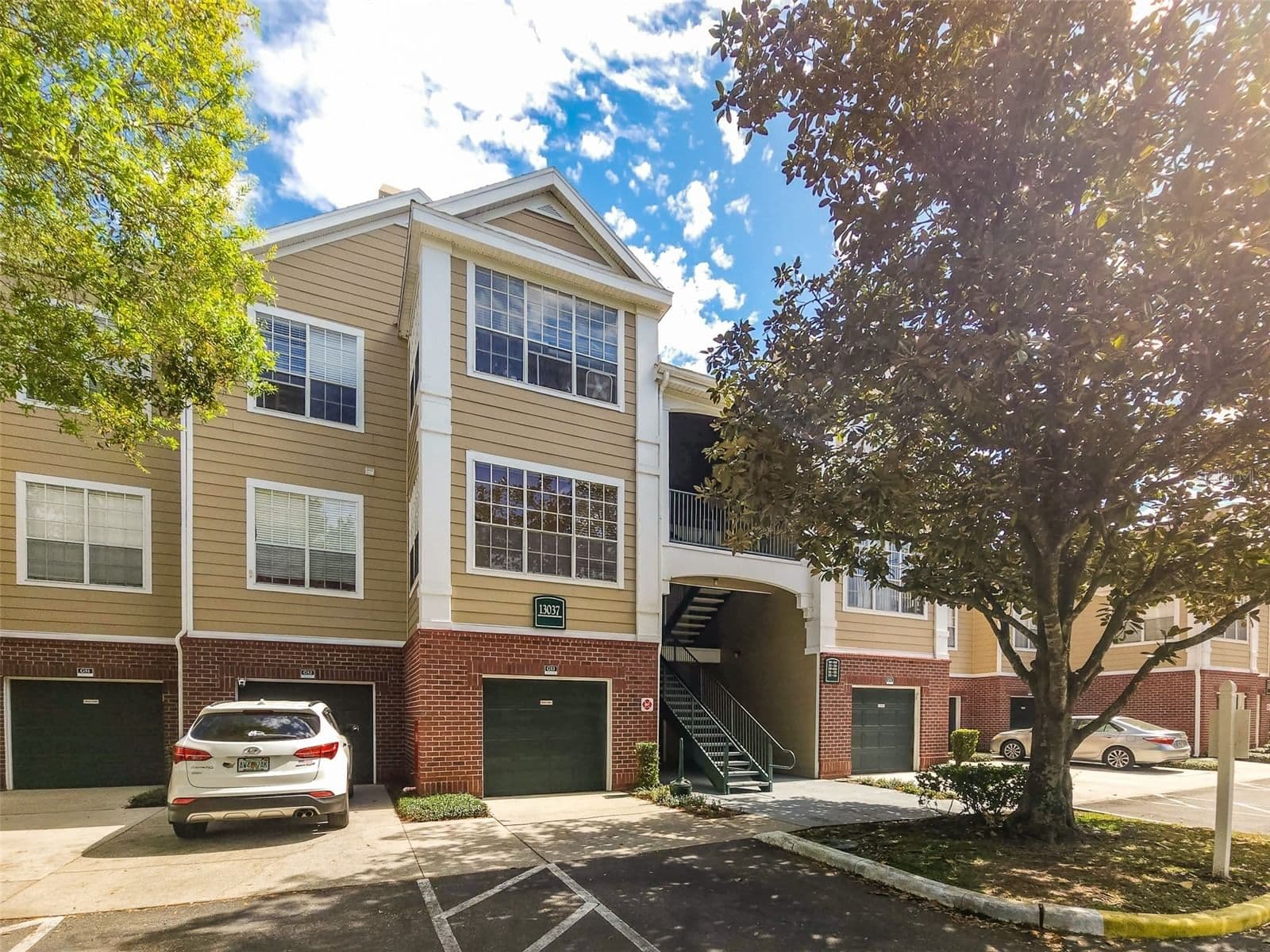 13037 MULBERRY PARK