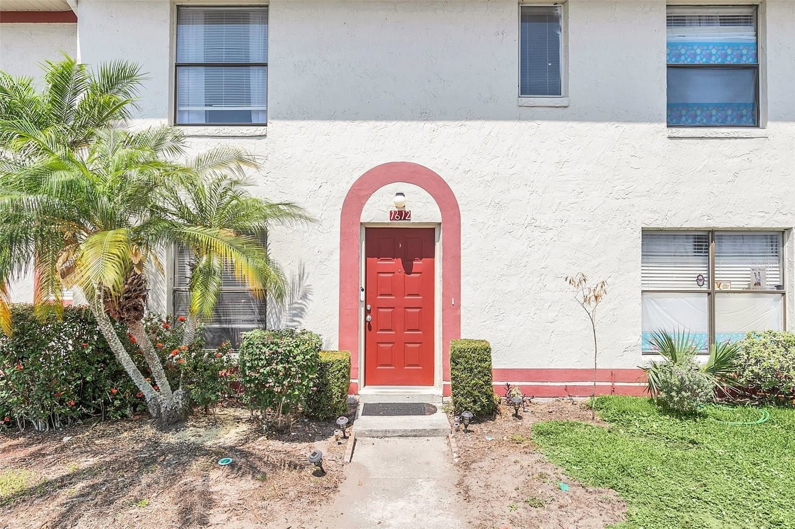 1612 SANDY POINT