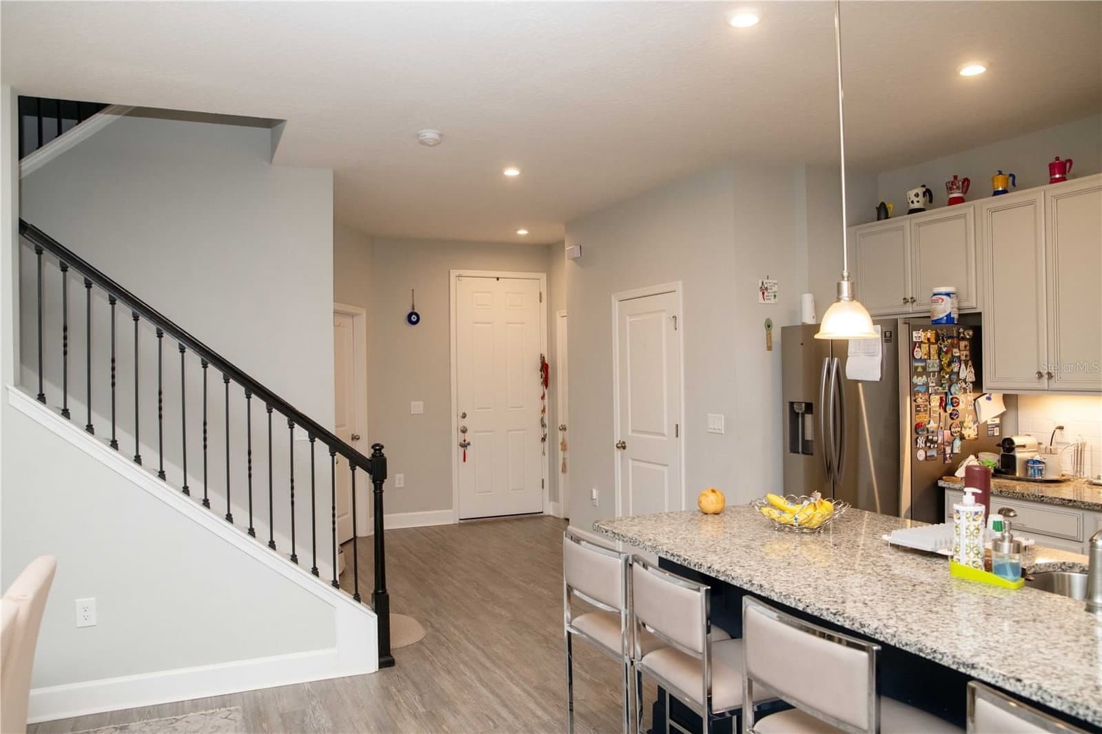 5963 GLORY BOWER