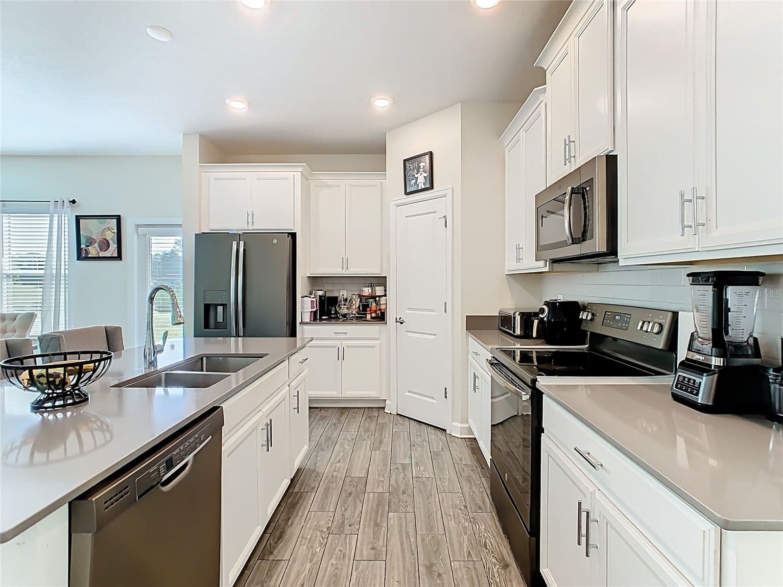 1059 BLACKWOLF RUN