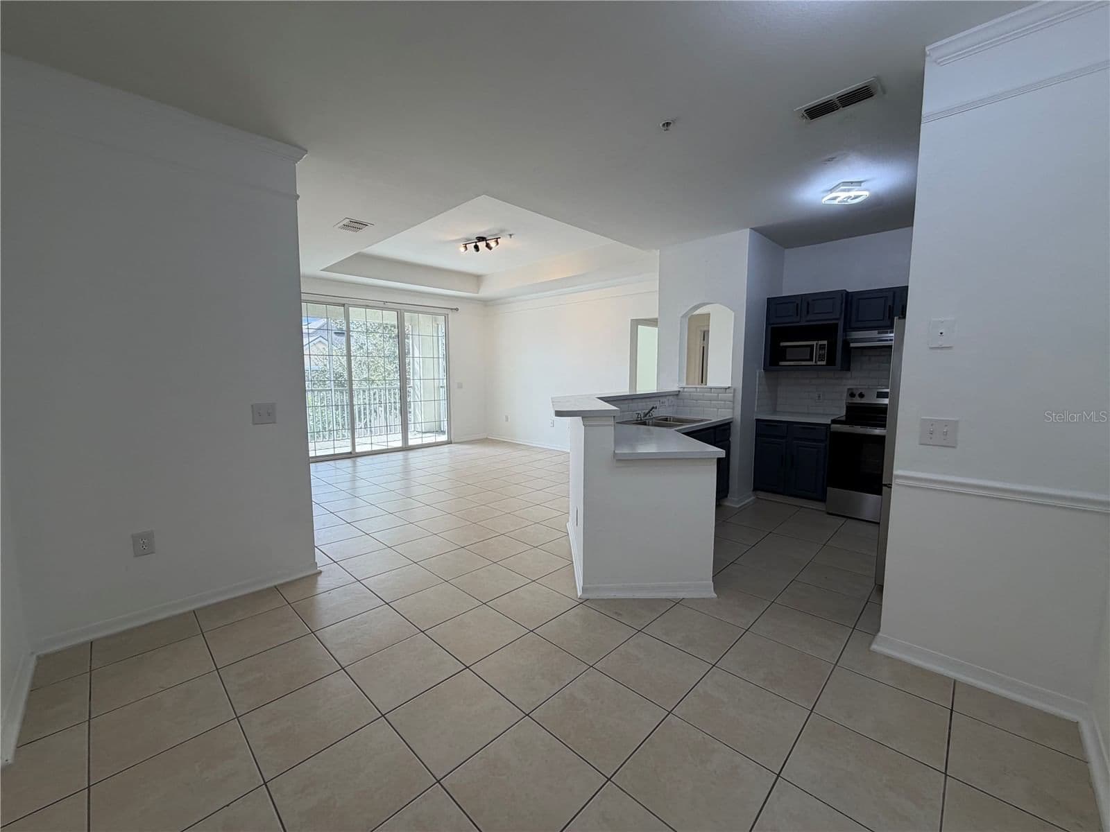 3315 PARKCHESTER SQUARE