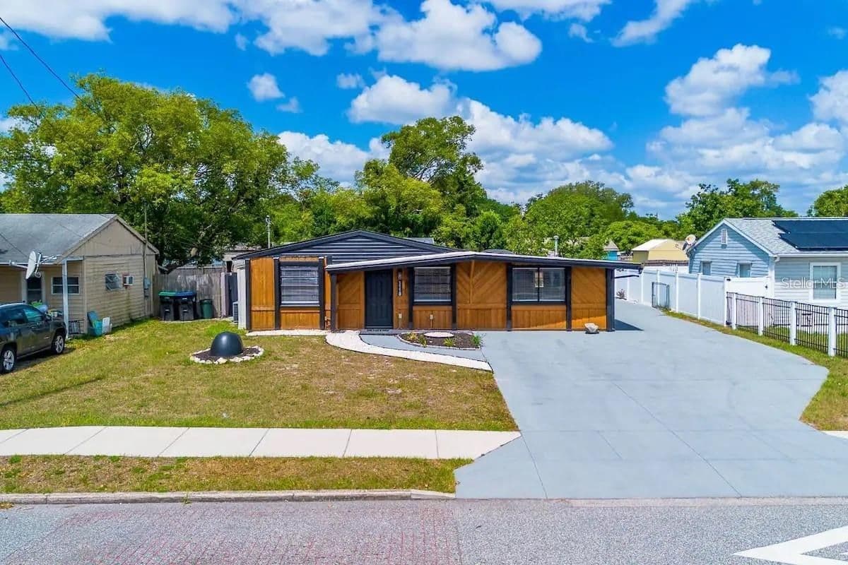 1118 OVERDALE