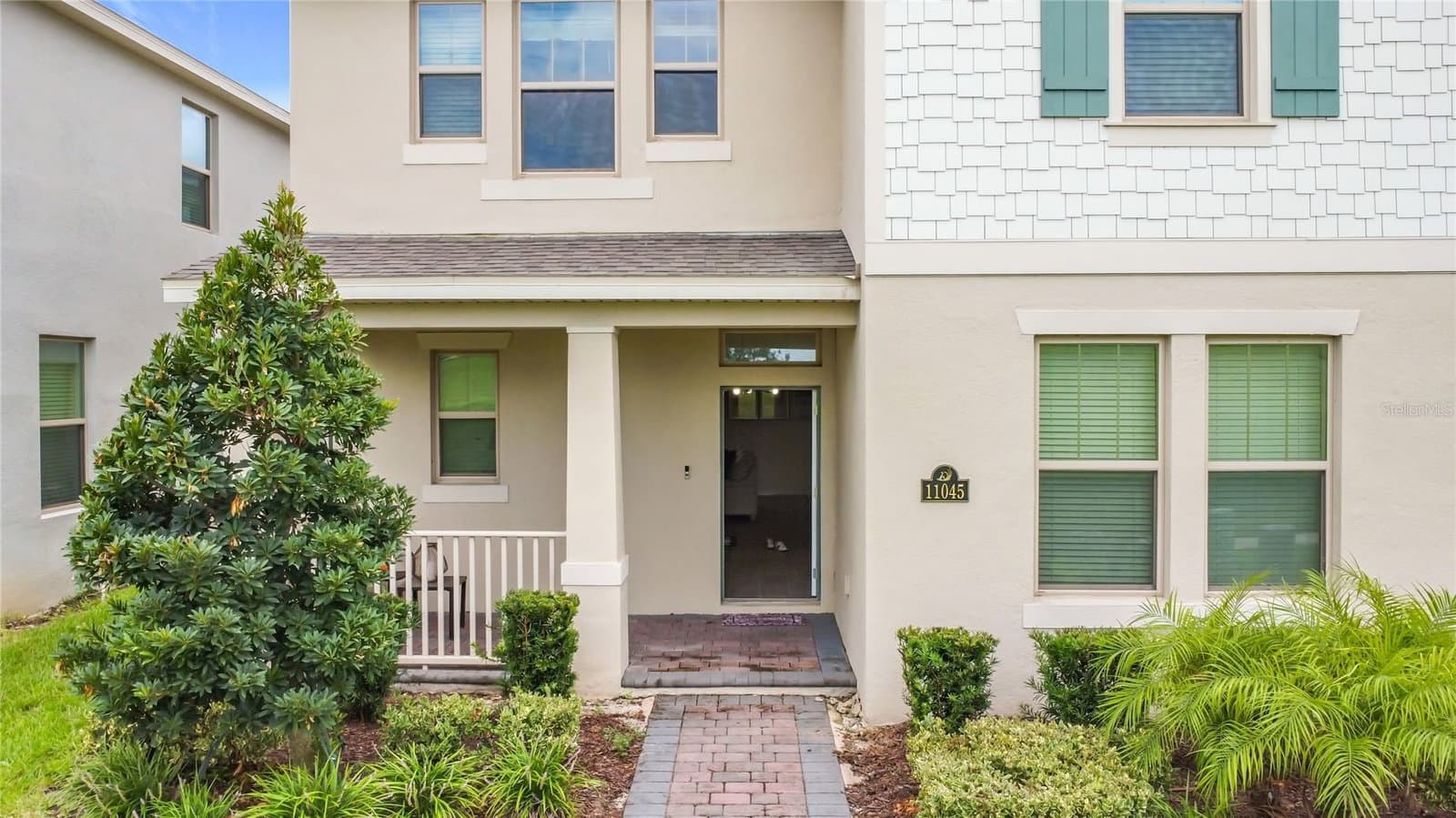 11045 BOSTWICK