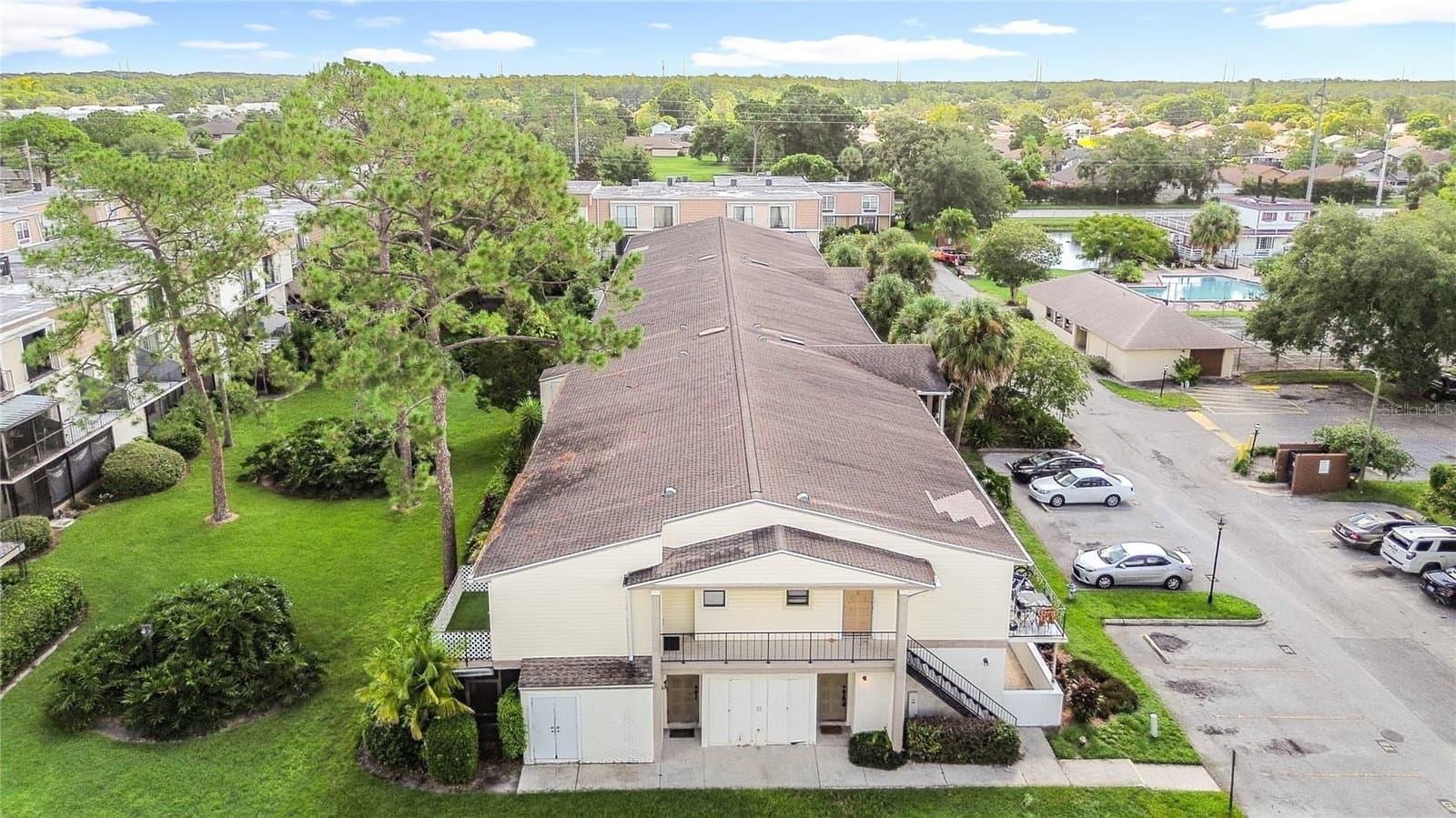 5977 VILLAGE CIRCLE SOUTH