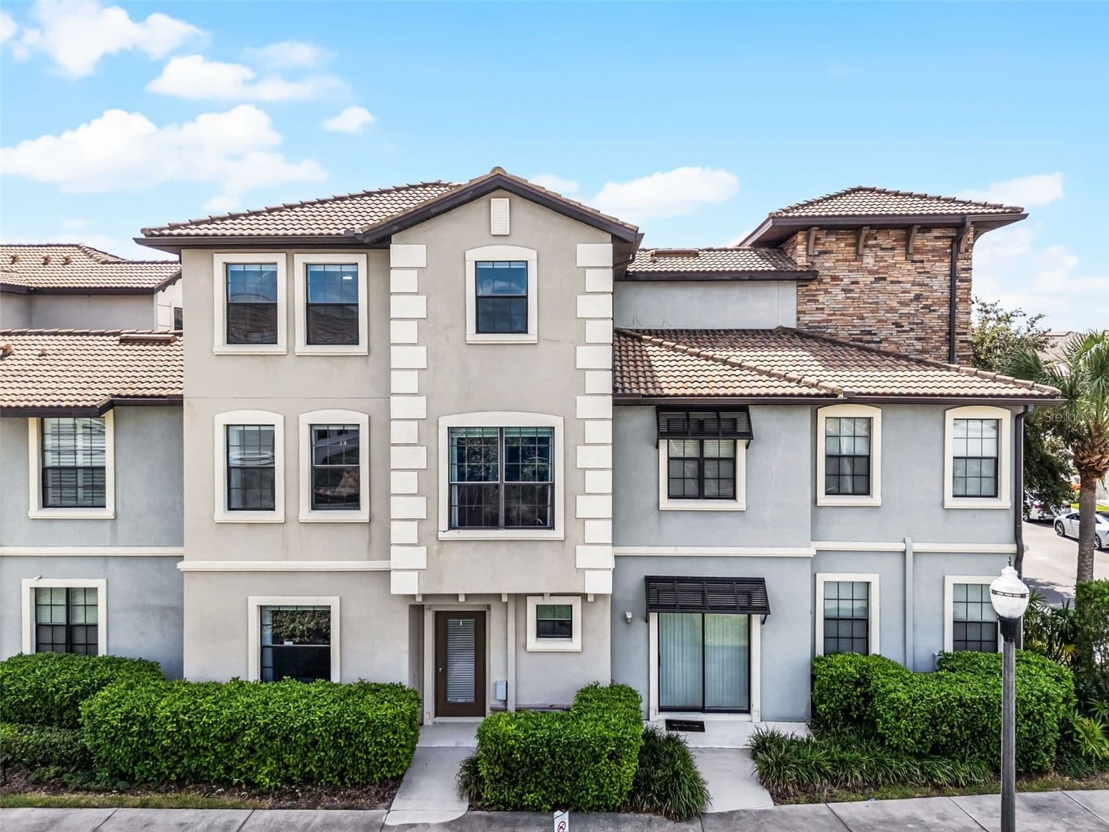 1317 SHINNECOCK HILLS
