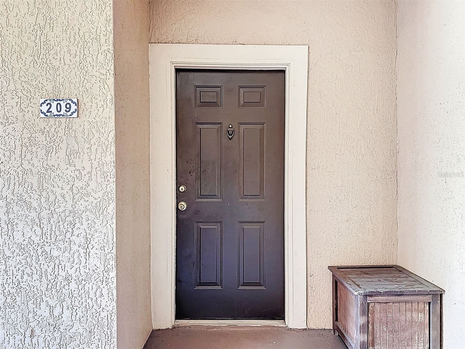 5548 METROWEST