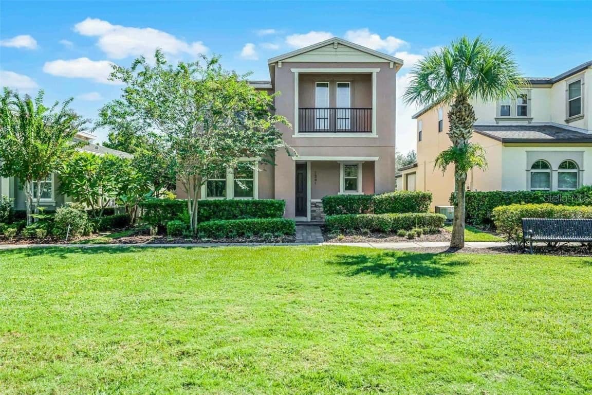 1541 BAYFRONT PARK