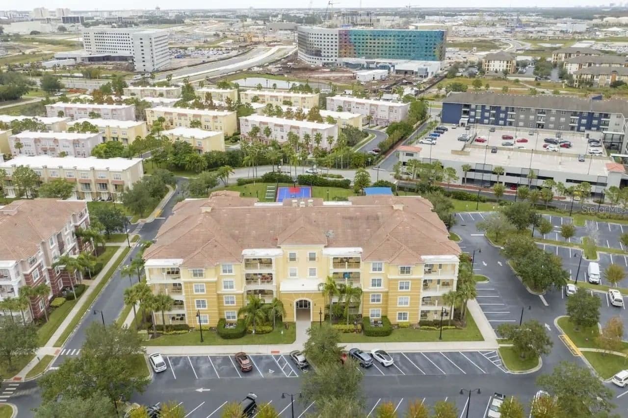 5025 SHOREWAY