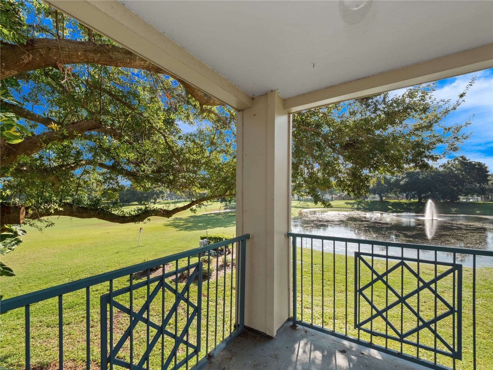 7210 WESTPOINTE