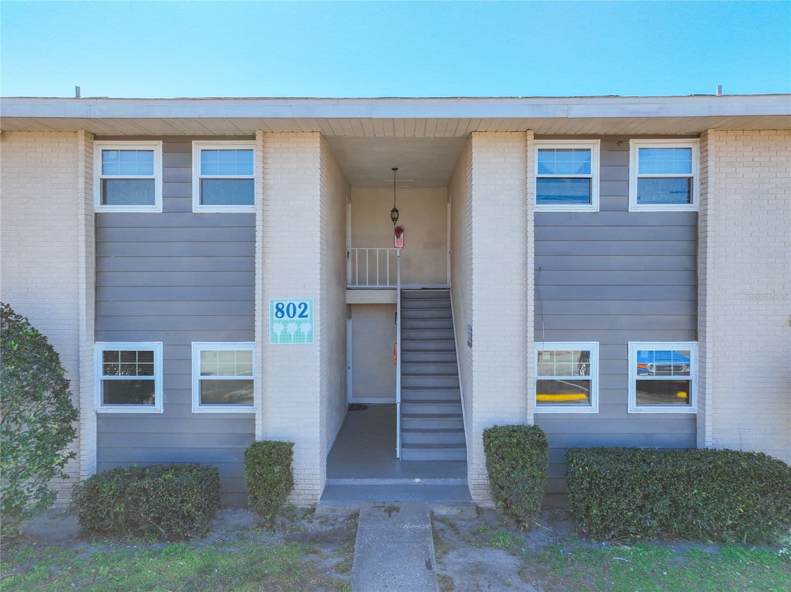 802 SKY LAKE
