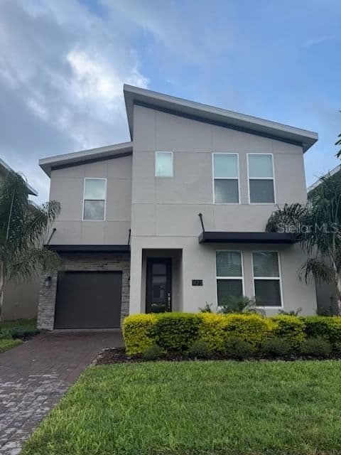 1123 KINGSBARN