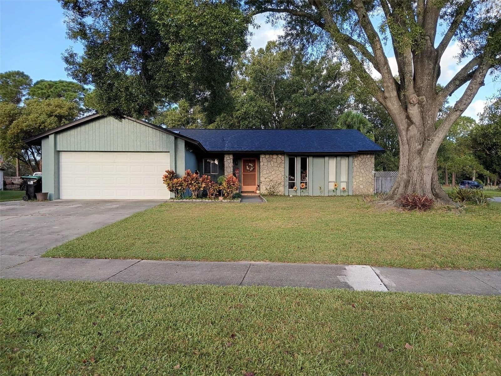 10700 GARDENWOOD