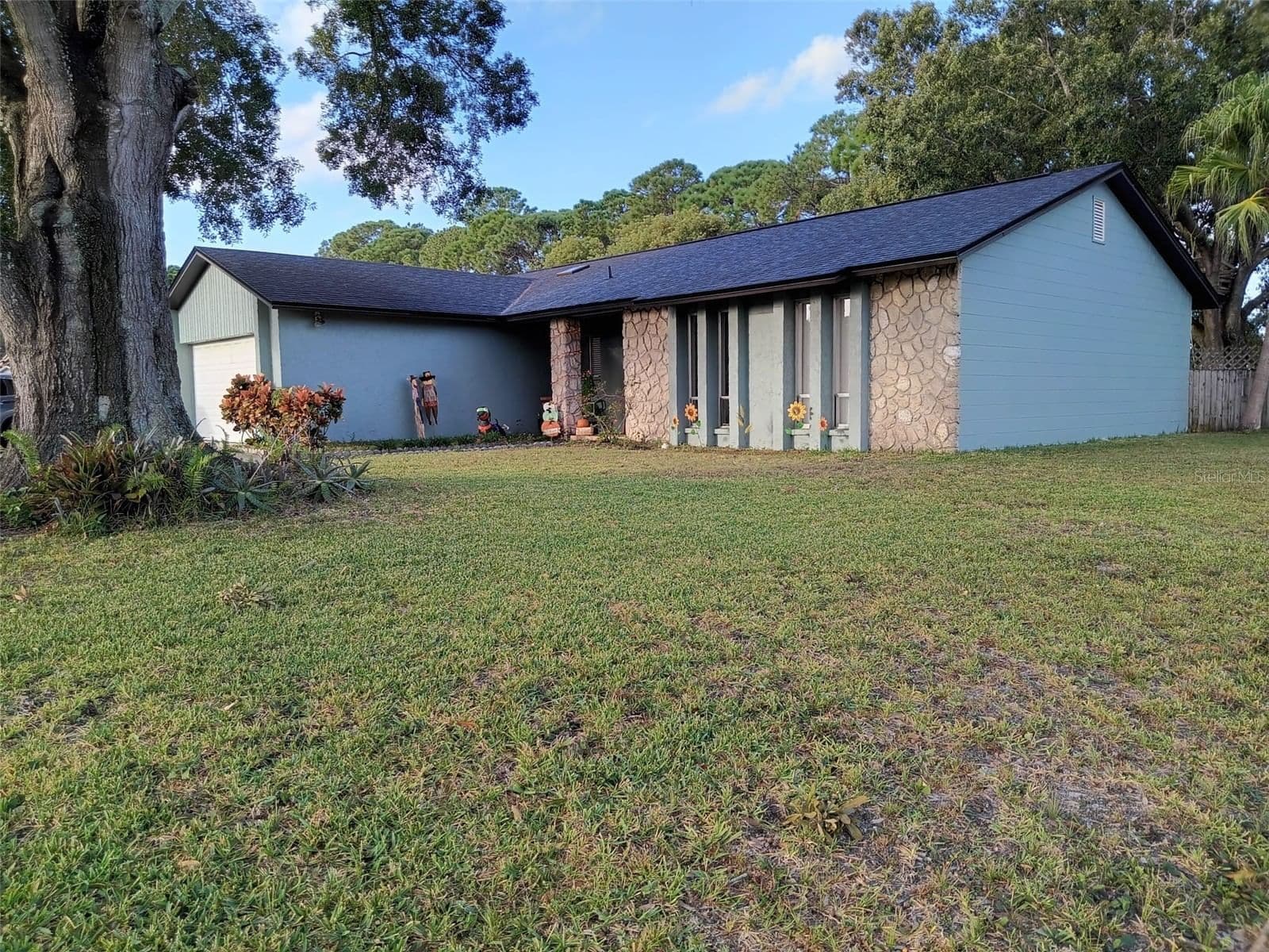 10700 GARDENWOOD