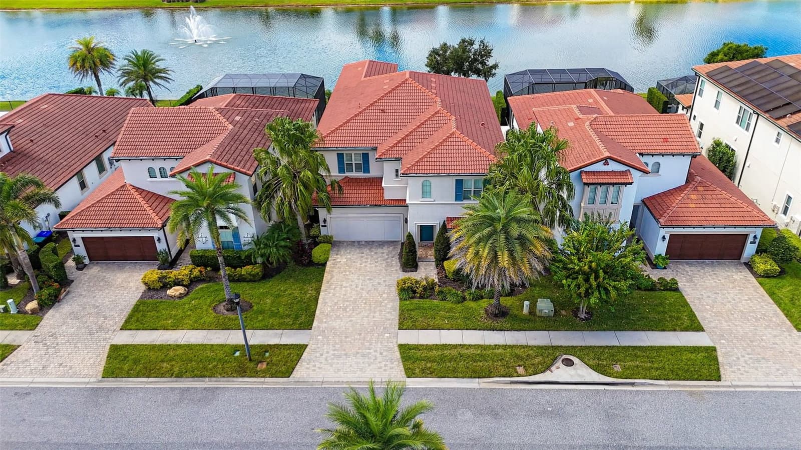 10751 ROYAL CYPRESS