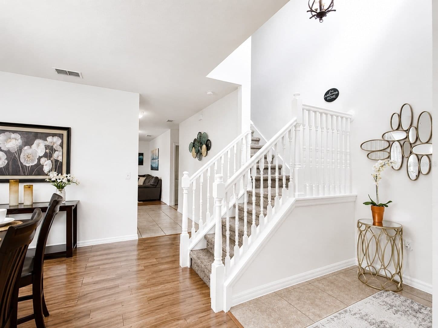1056 CYPRESS POINTE