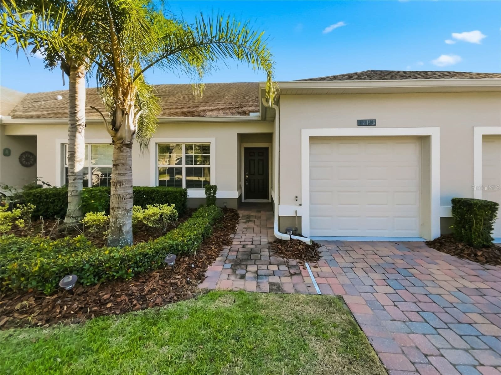 3542 FAIRWATERS