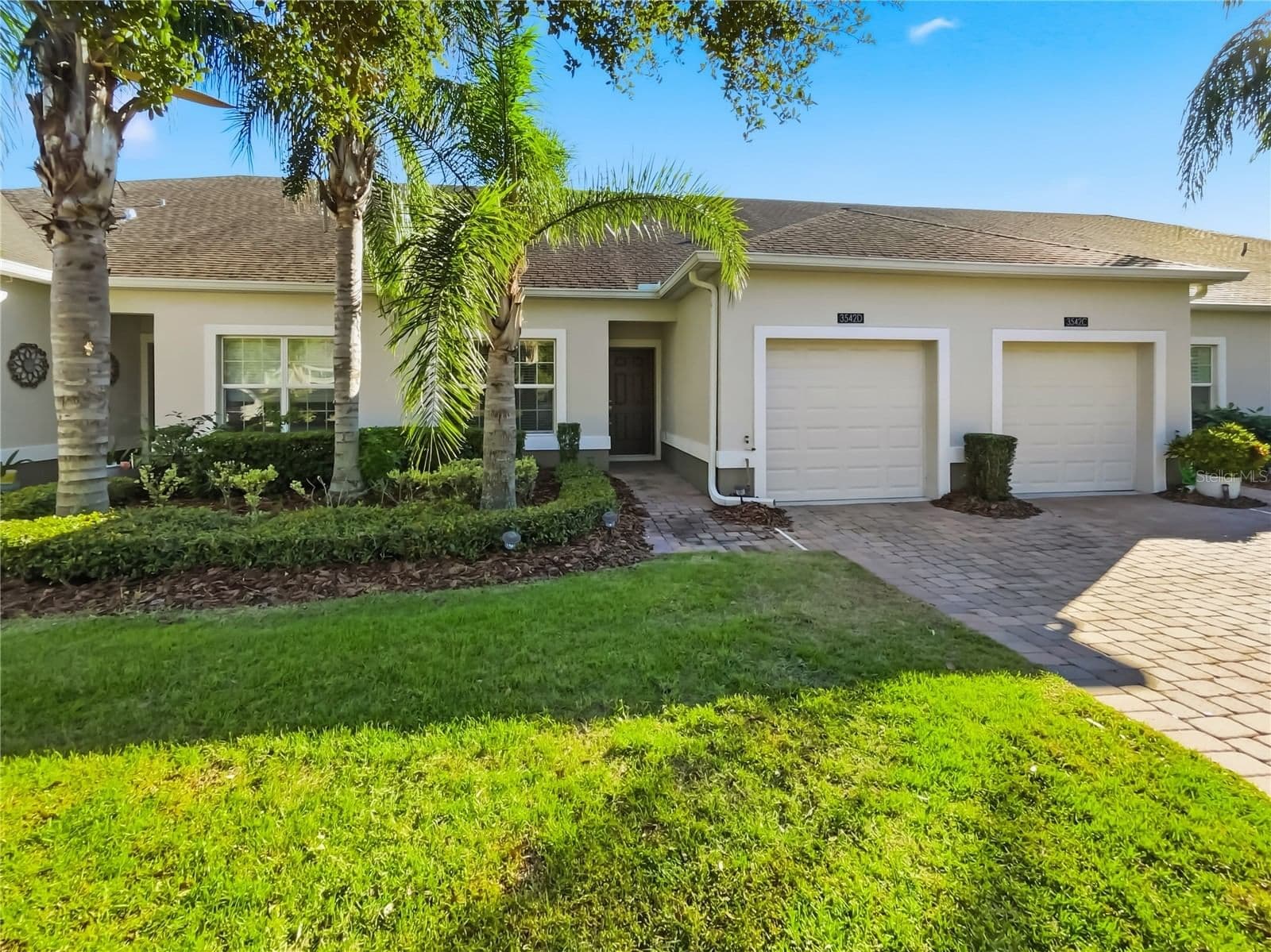 3542 FAIRWATERS