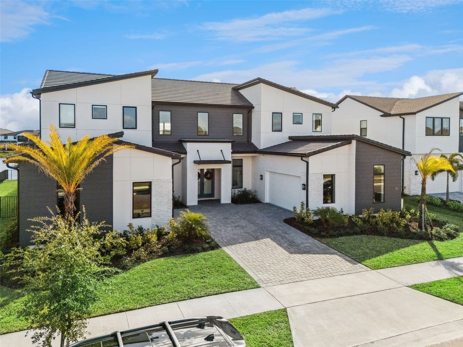 9720 LAUREL BERRY
