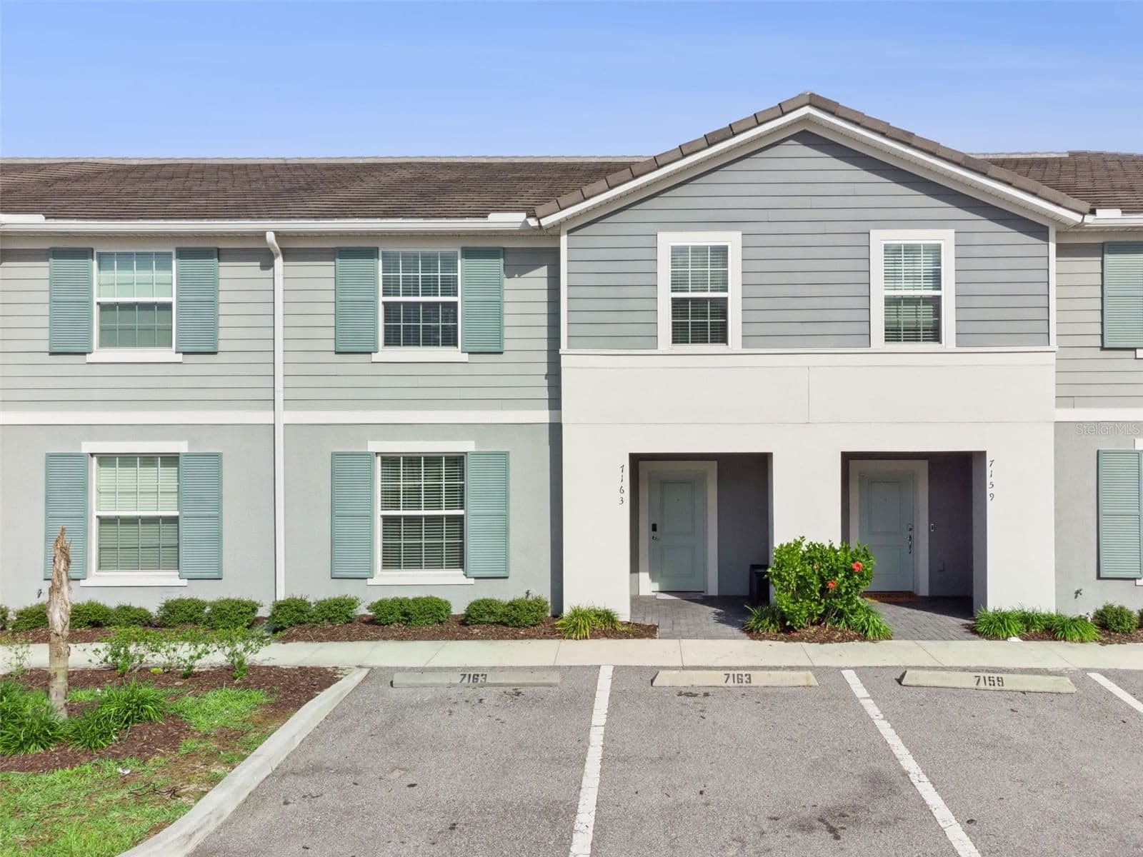 7163 OAKMOSS