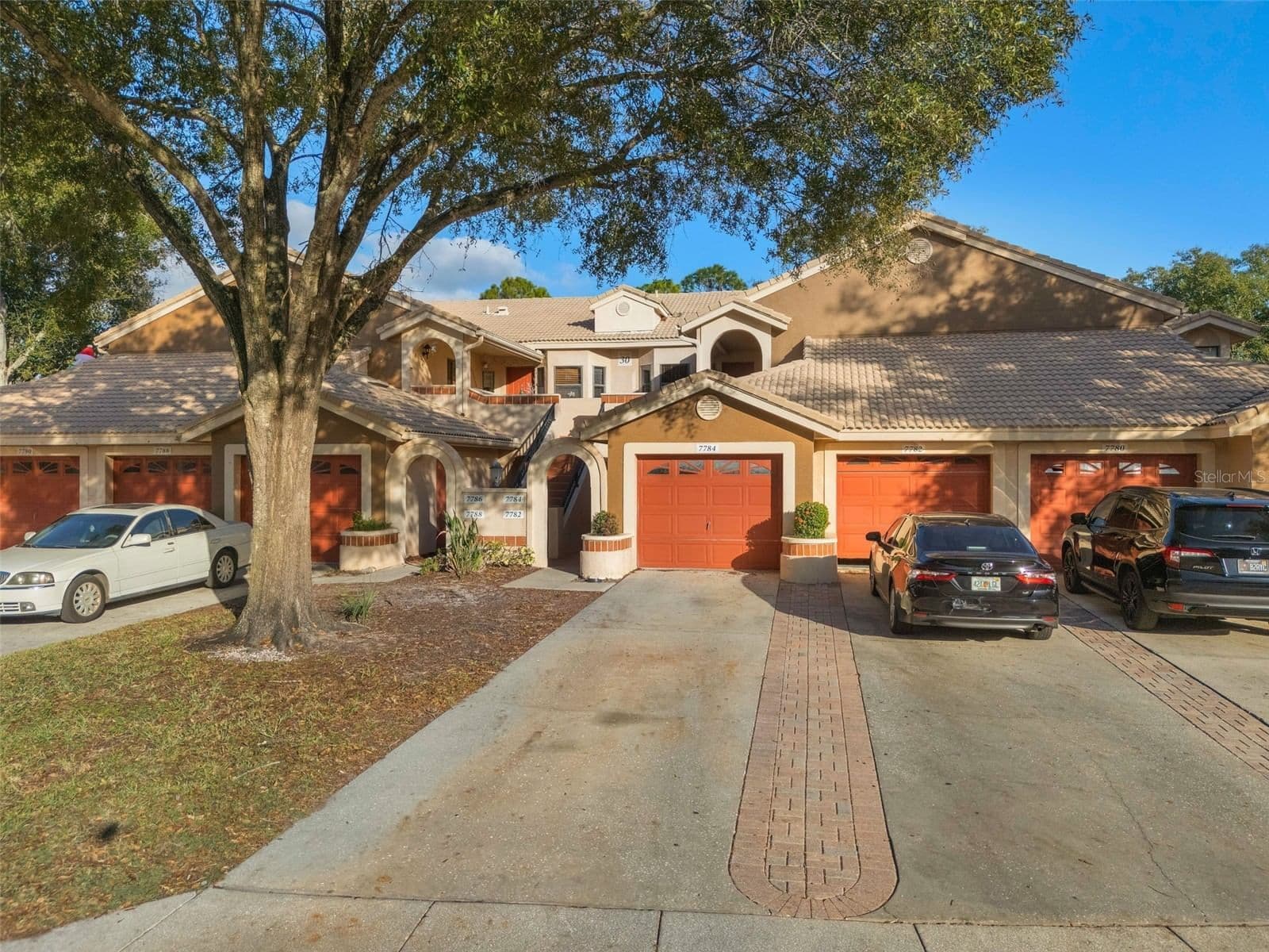 7784 SUGAR BEND
