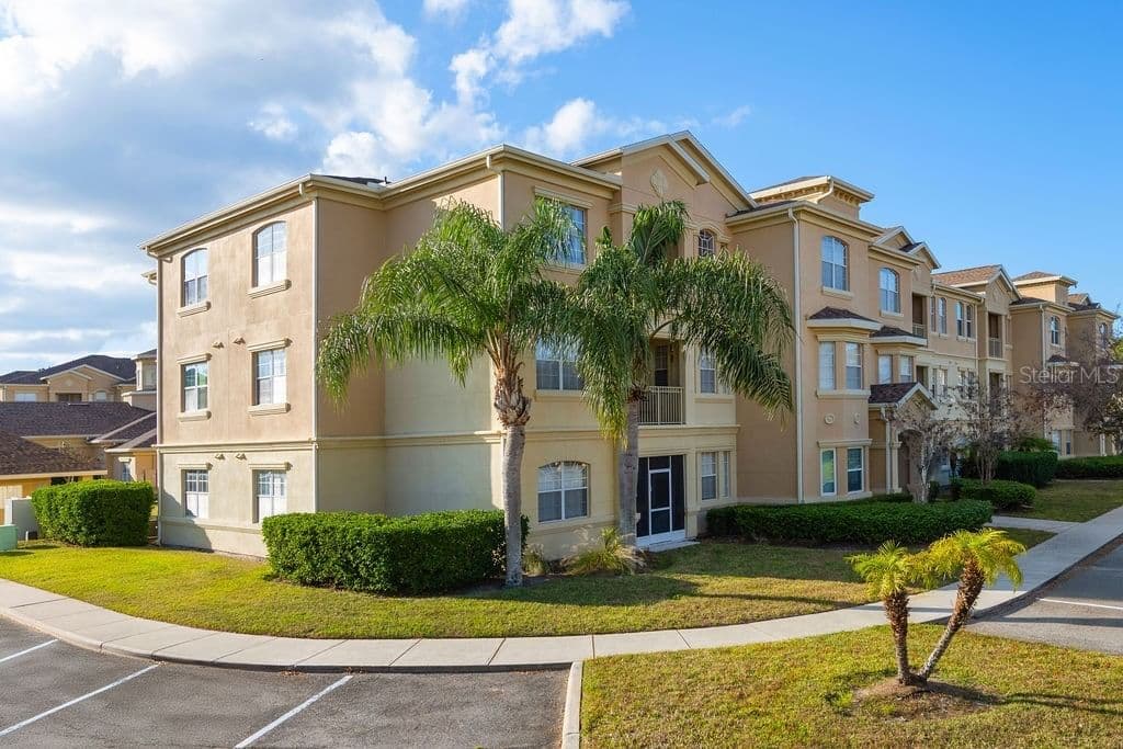 302 TERRACE RIDGE