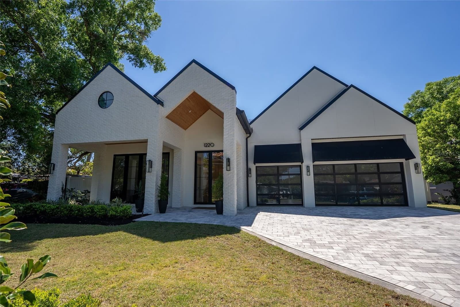 1220 DELANEY PARK