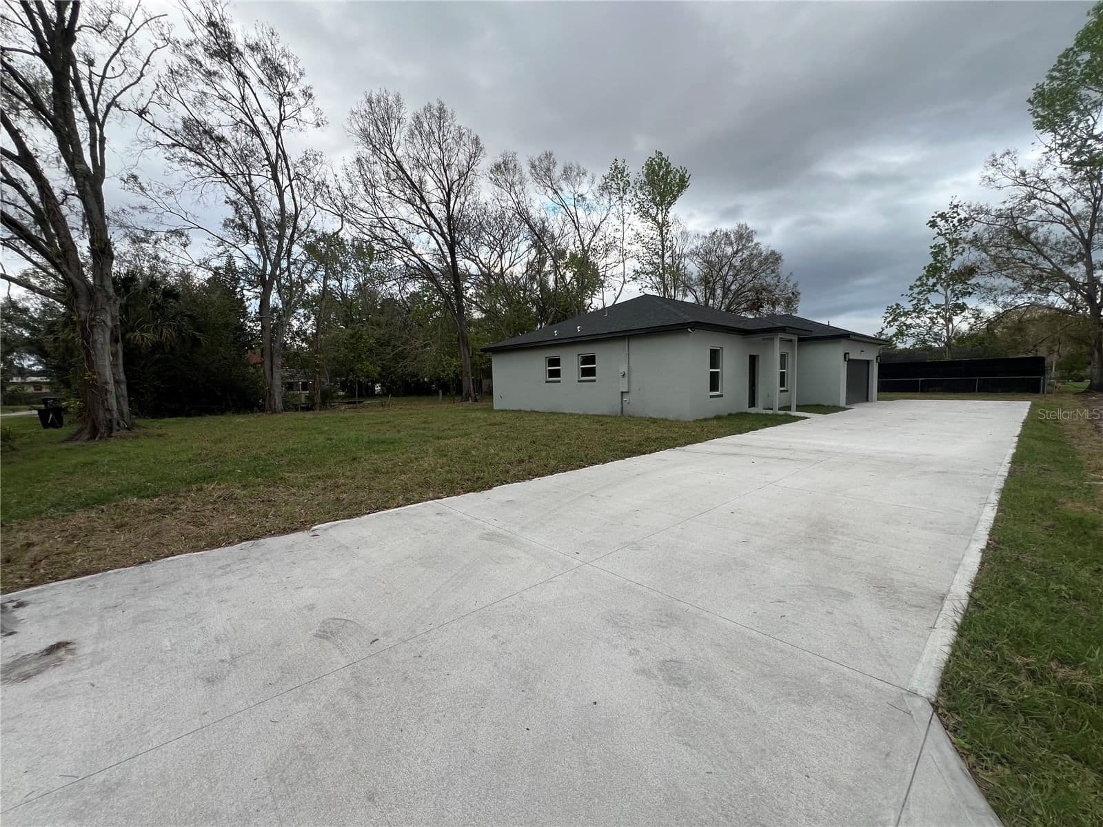 6425 CURTIS