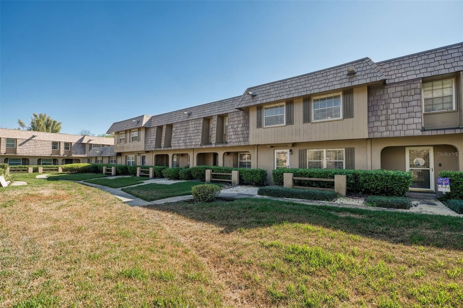 3104 HARRISON