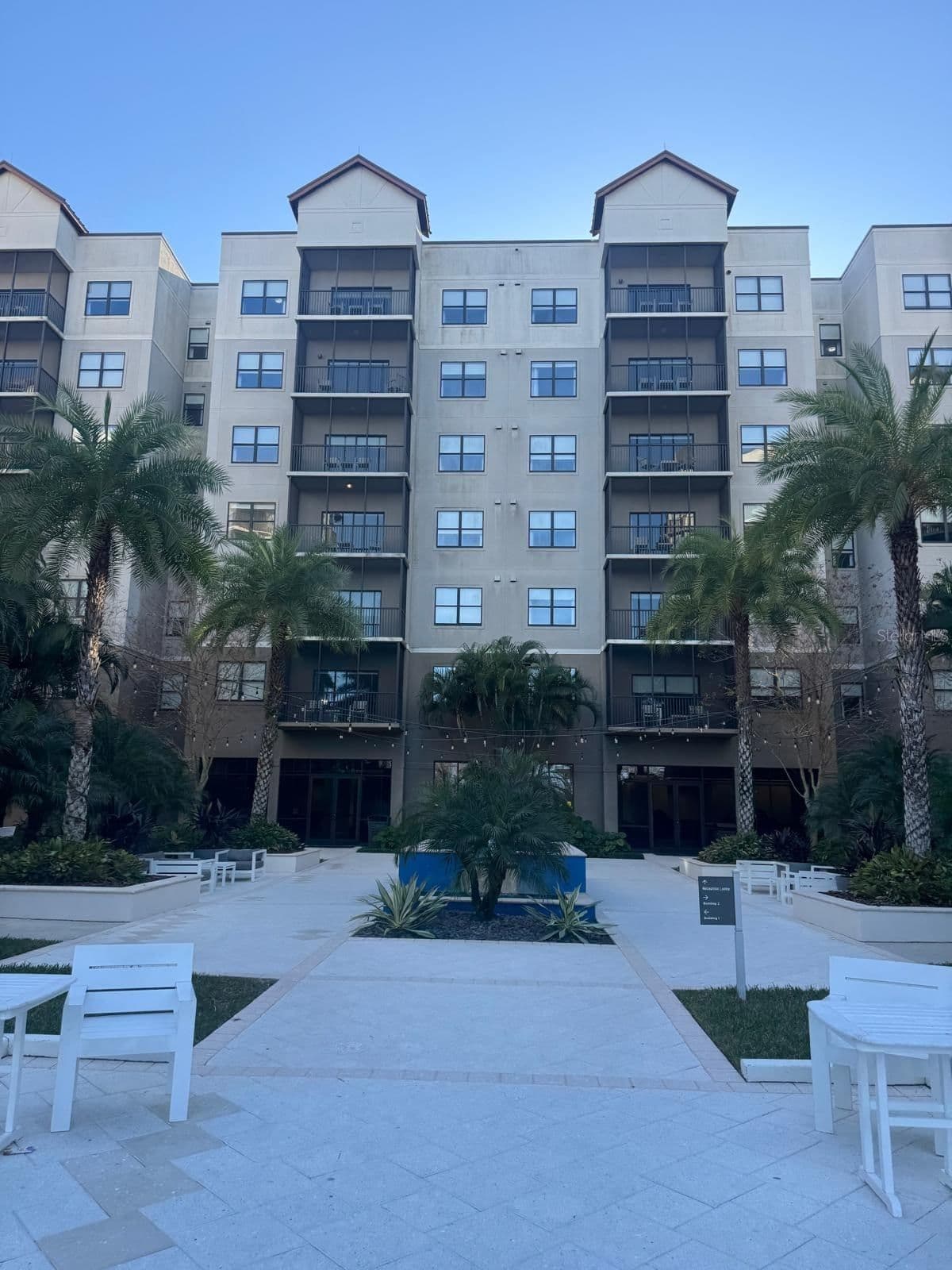 14501 GROVE RESORT