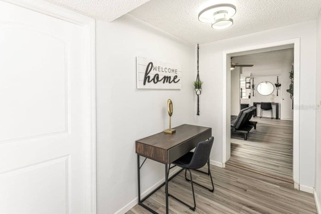 1214 PINE HILLS