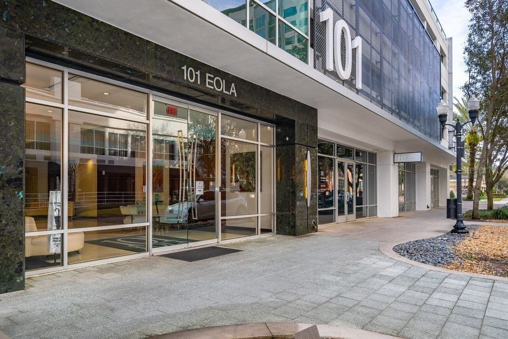 101 EOLA