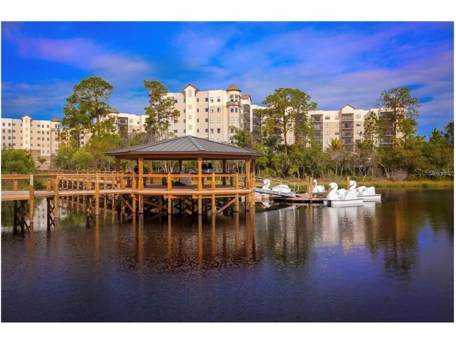 14501 GROVE RESORT