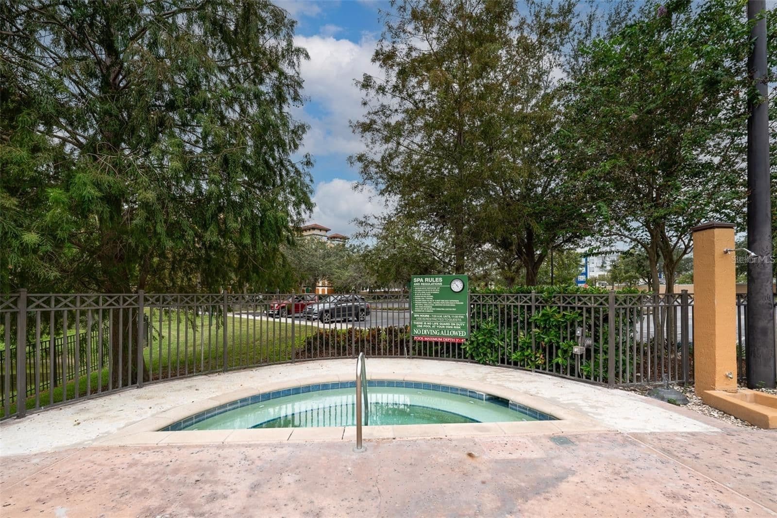 12544 FLORIDAYS RESORT