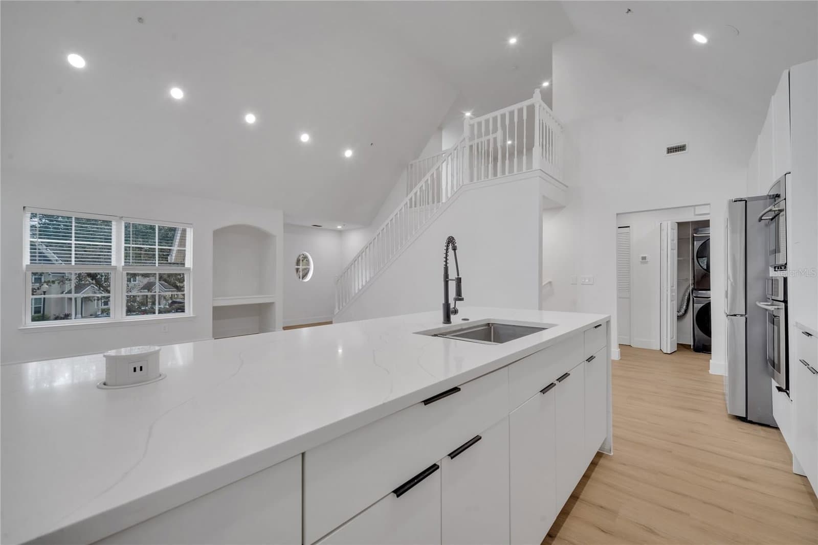 6593 QUEENS BOROUGH