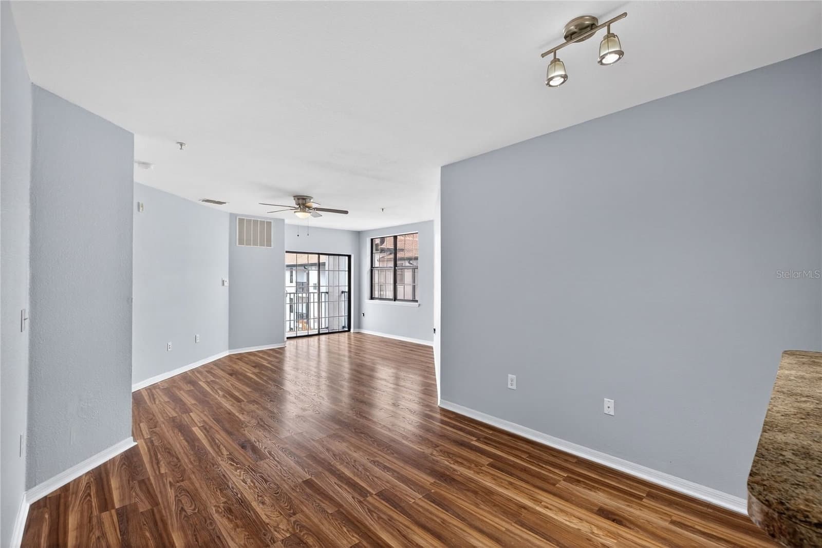 5550 MICHIGAN