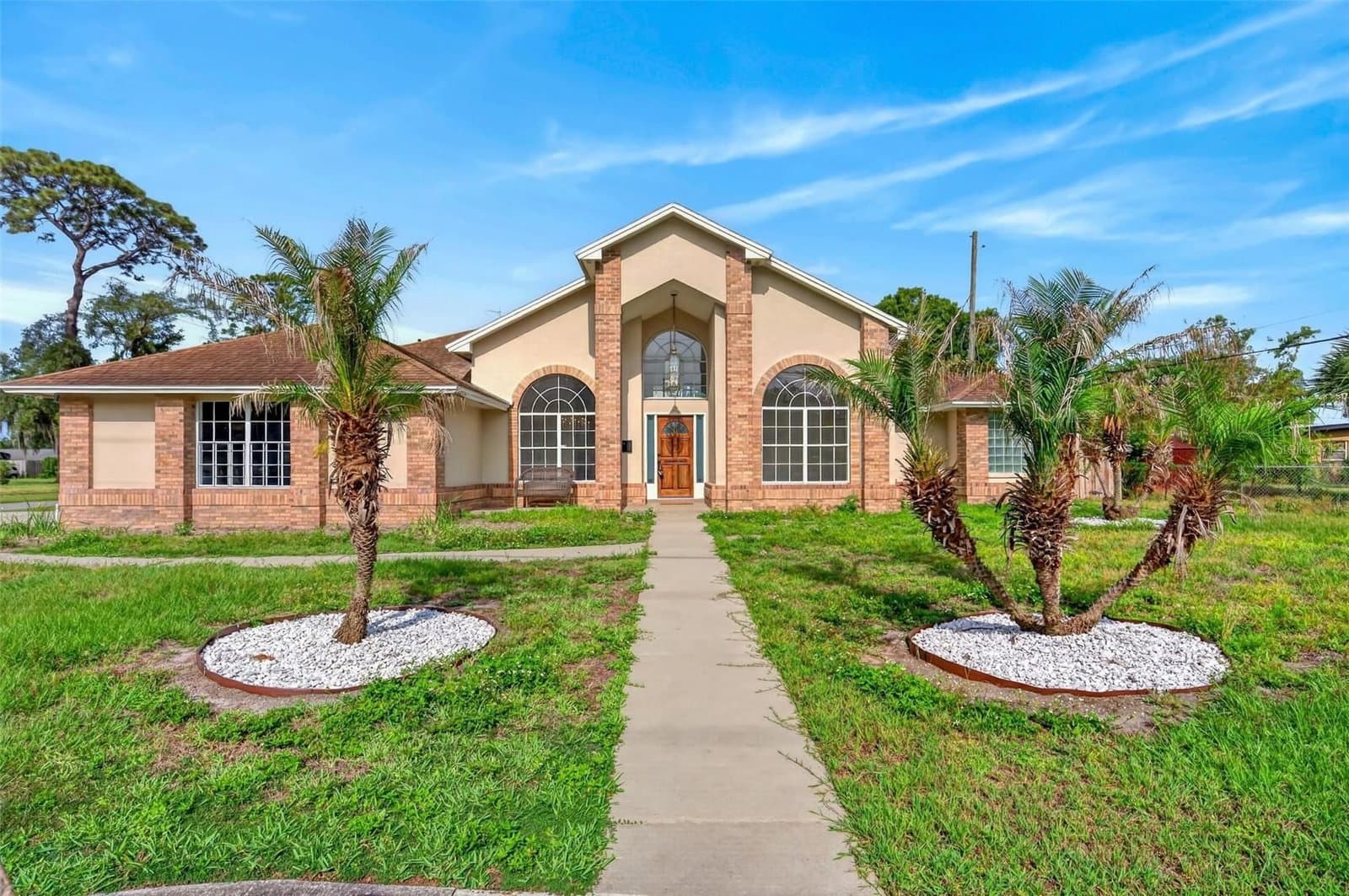 2800 CONWAY GARDENS