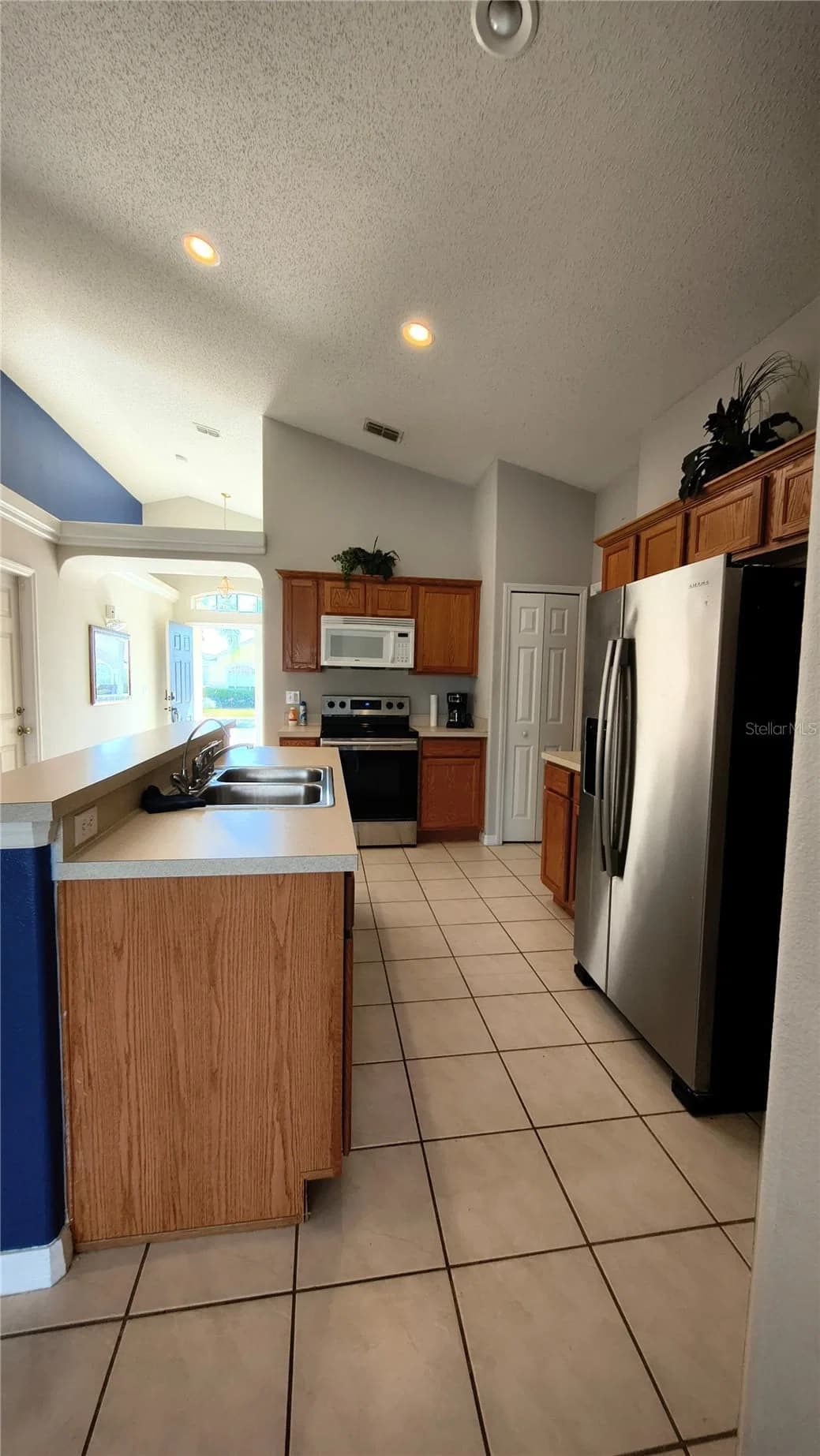 16721 S ROLLING GREEN Drive