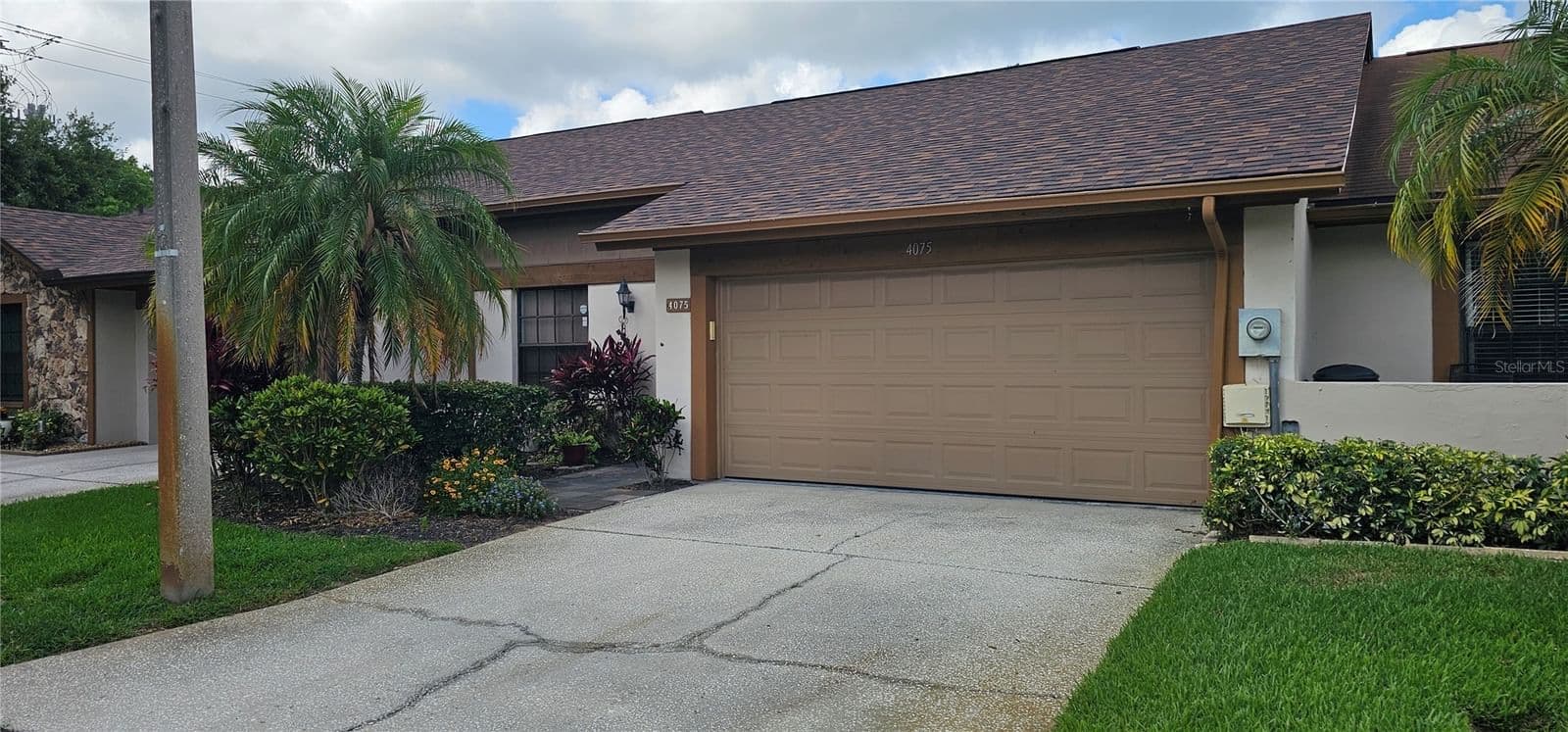 4075 SHORESIDE
