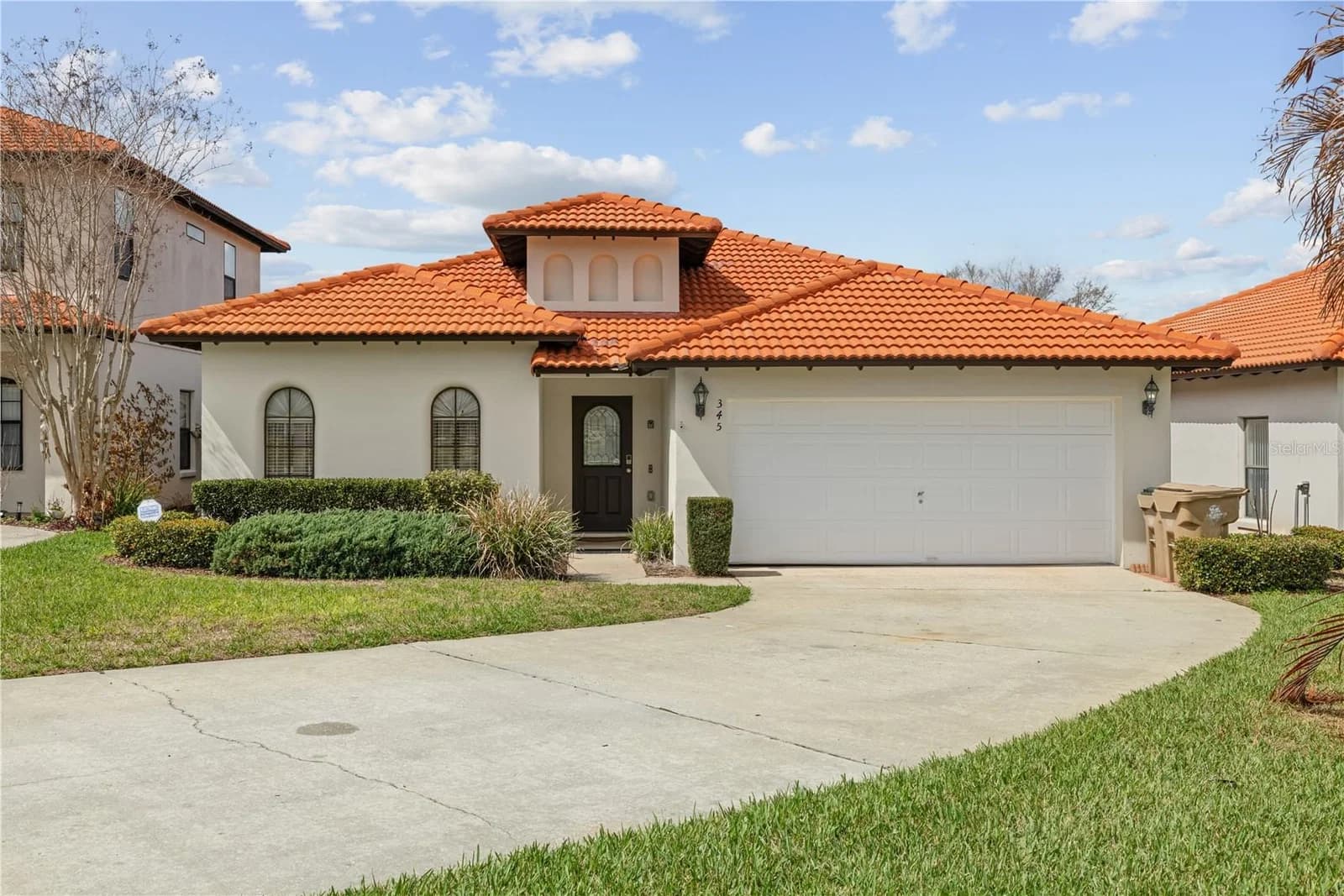 345 SUMMER PLACE Loop
