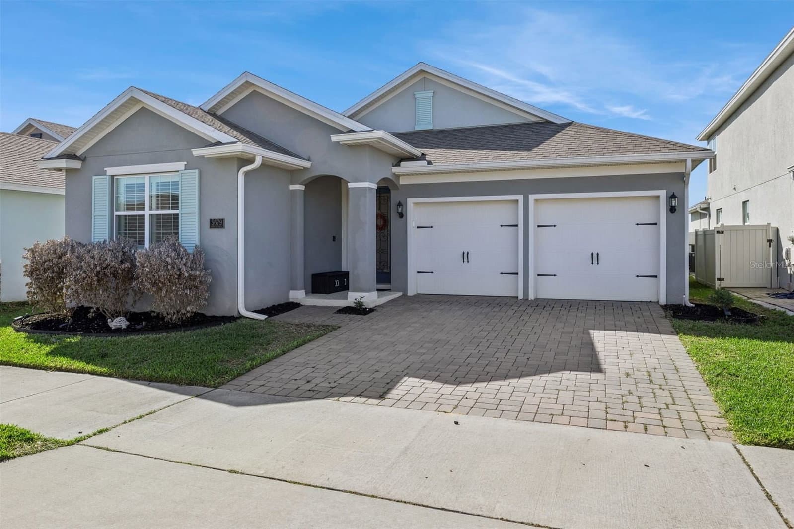 5679 ORANGE ORCHARD