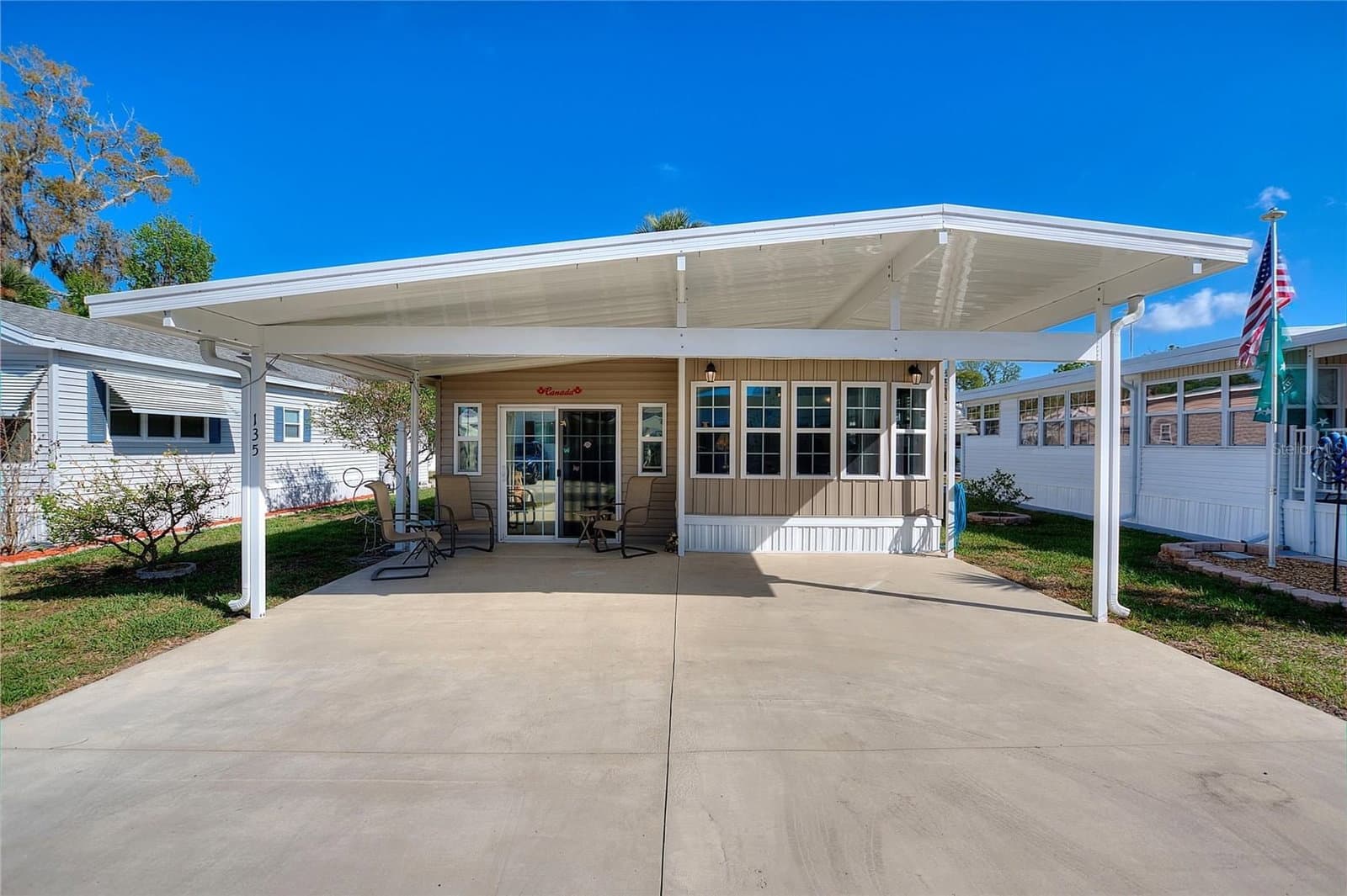 135 CITRUS RIDGE