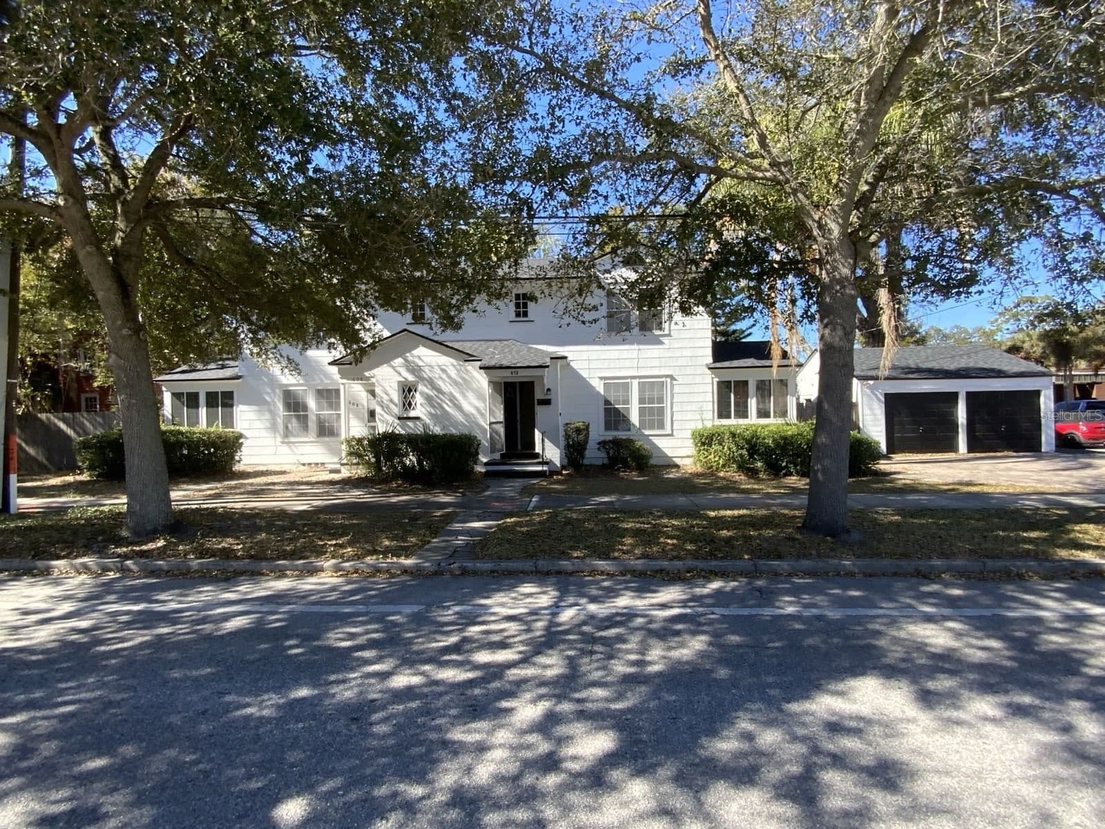 608 HIGHLAND