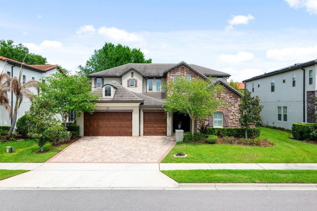 706 CANOPY ESTATES