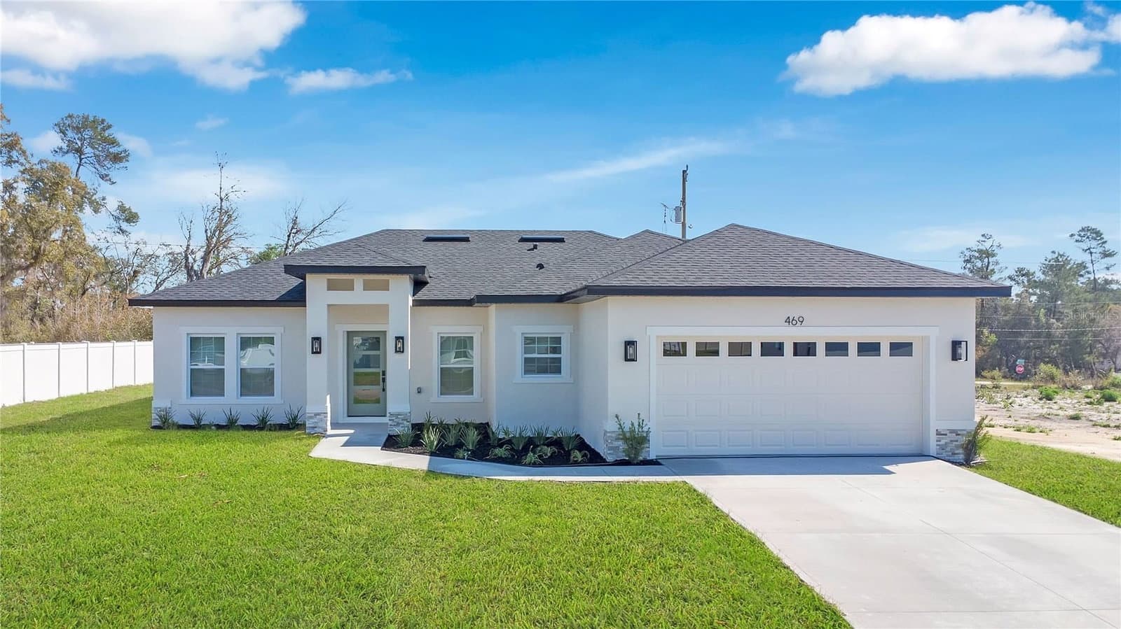 469 MARION OAKS