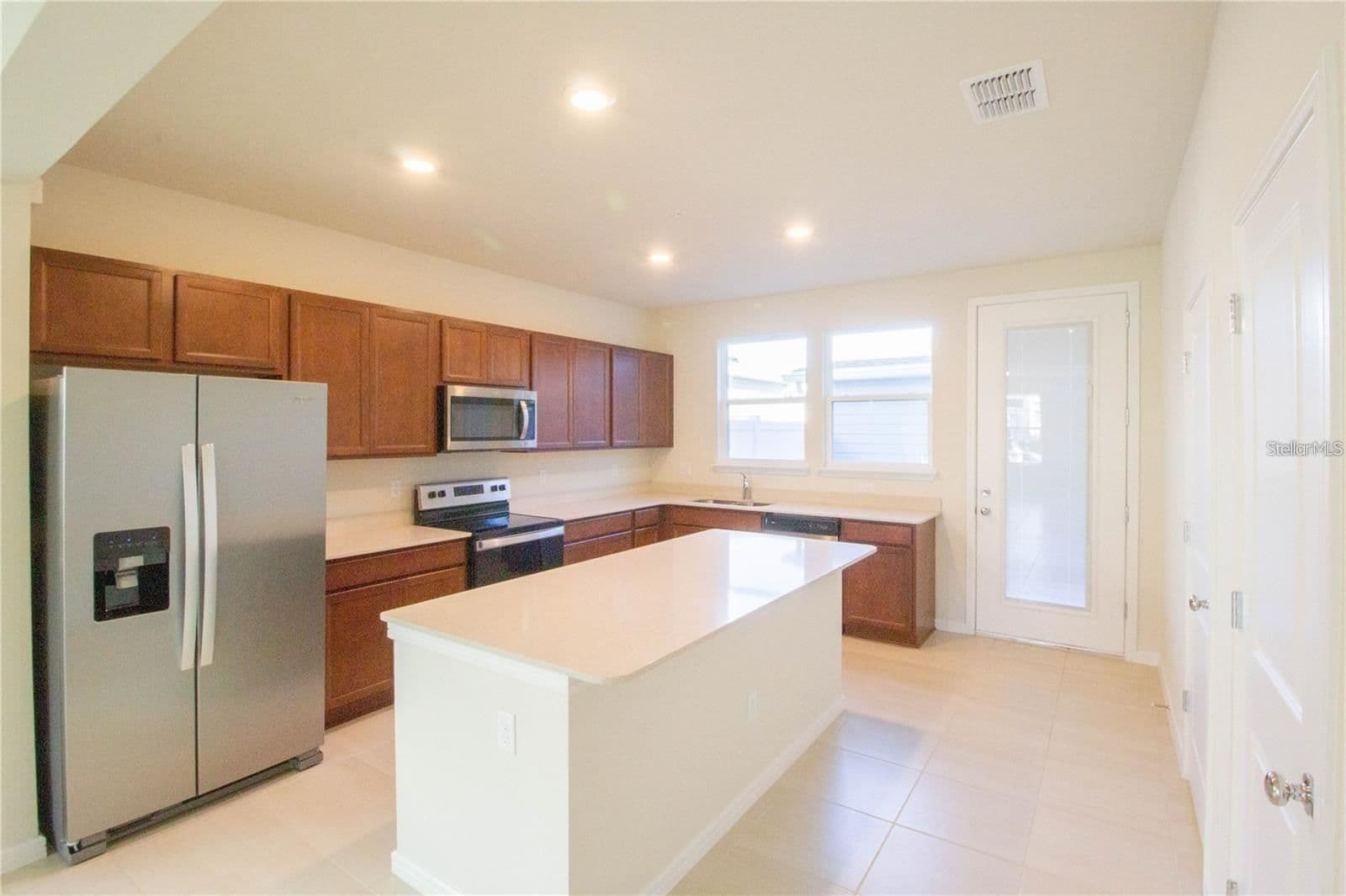 10355 FOLLY BEACH