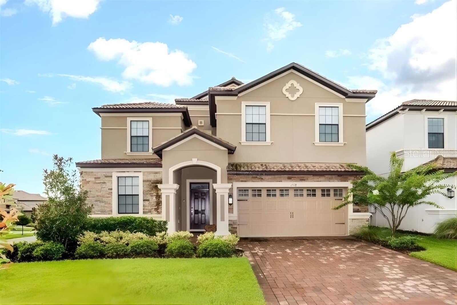 1518 ROLLING FAIRWAY