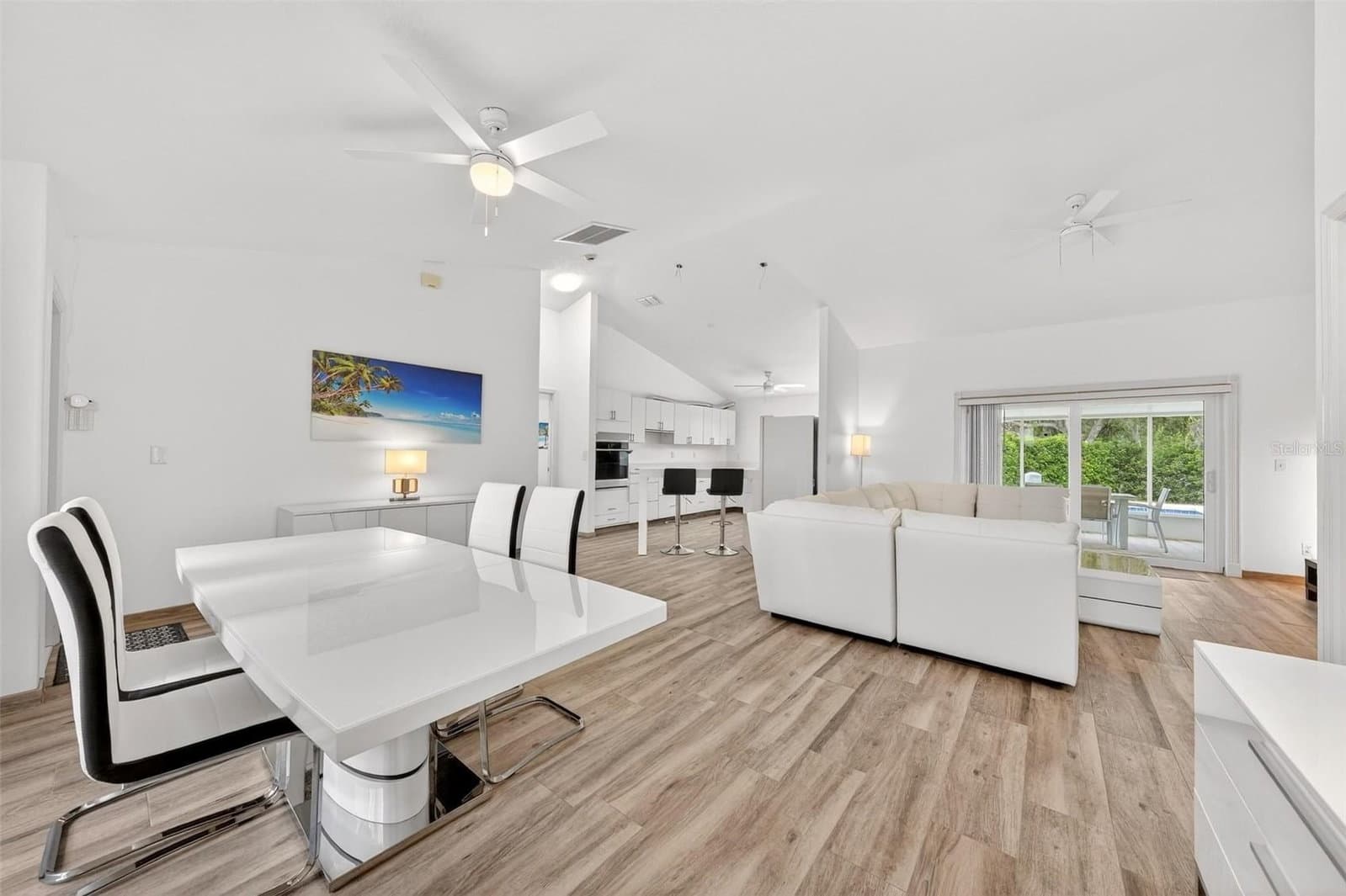 12623 LAKE DENISE