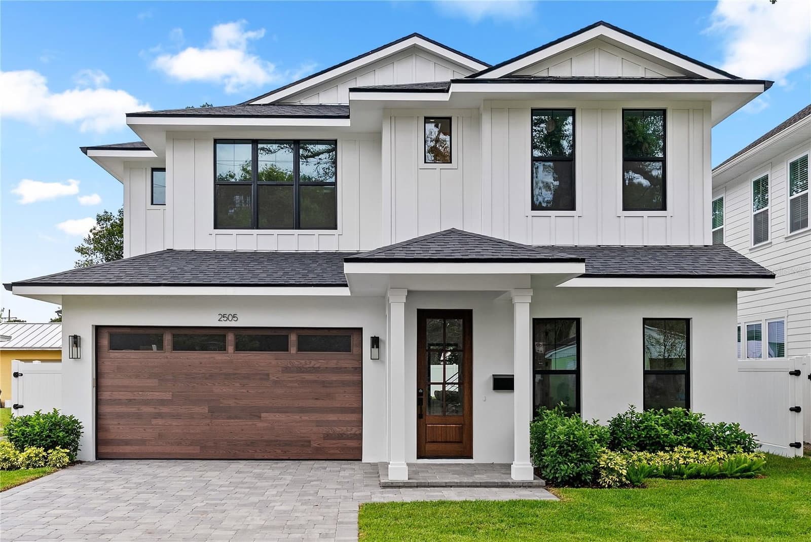 2505 AMHERST
