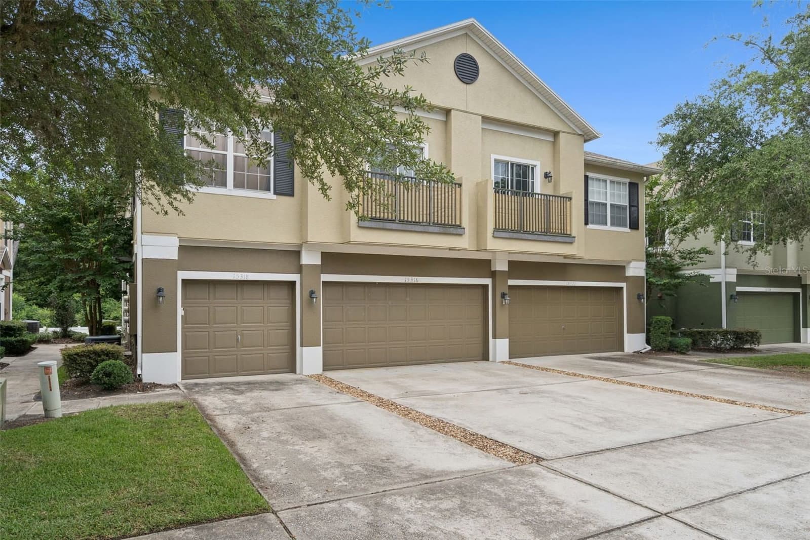 15316 OAK APPLE